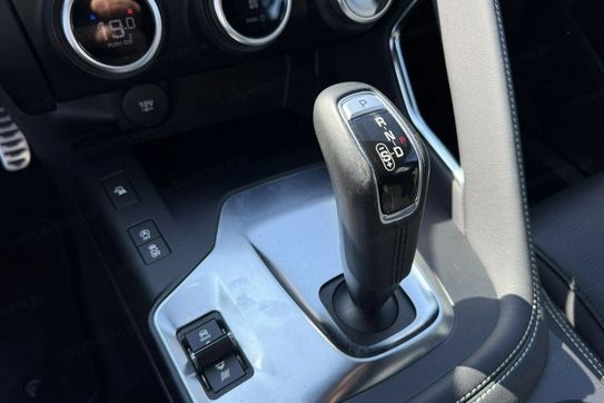 Jaguar E-Pace 2.0 i4D AWD R-Dynamic aut