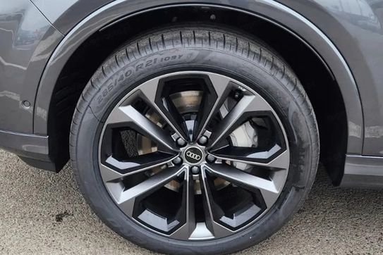 Audi Q7 50 TDI quattro S Line