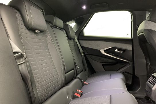 Peugeot 3008 GT 1.2 mHEV e-DCS6