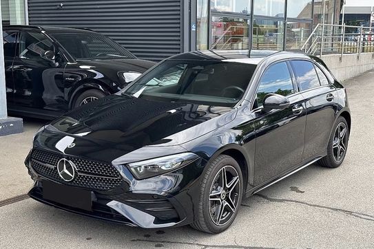 Mercedes A Klasa 220 4-Matic AMG Line