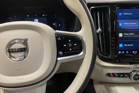 Volvo XC60 B4 B Momentum Pro
