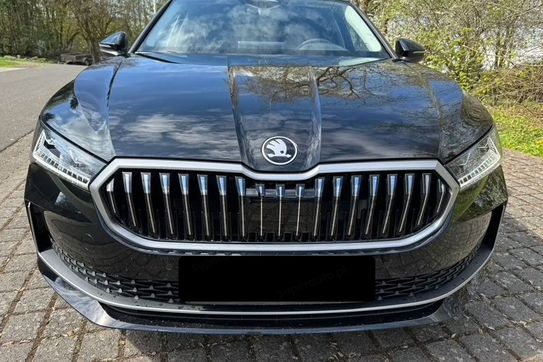 Skoda Superb Drive 2.0 TSI DSG