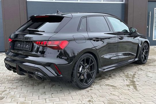 Audi A3 RS3 TFSI quattro Sportback