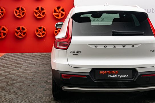Volvo XC40 T3 Momentum Pro
