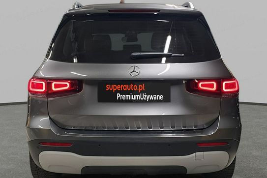Mercedes GLB 200