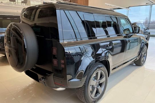 Land Rover Defender 110 D350 X-Dynamic HSE