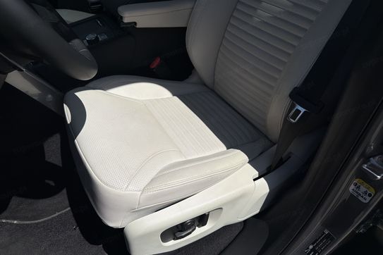 Land Rover Discovery V 3.0 D250 mHEV