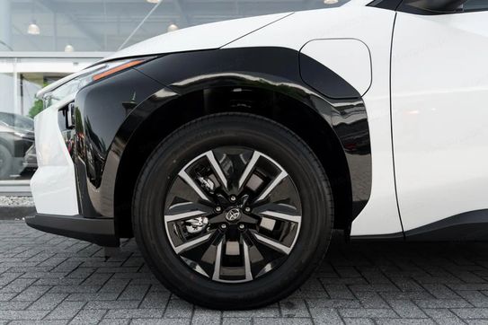 Toyota bZ4X Style EV AWD