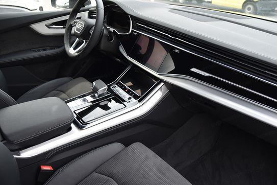 Audi Q7 55 TFSI e quattro S Line