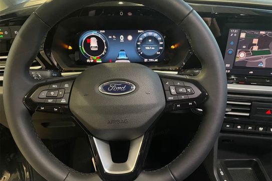 Ford Tourneo Connect Grand Titanium PHEV A6