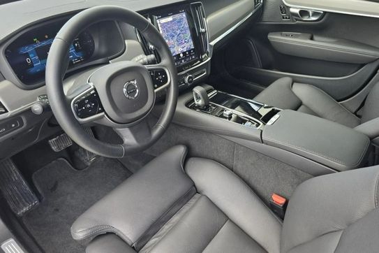 Volvo V90 T6 AWD Plug-In Hybrid Plus Bright