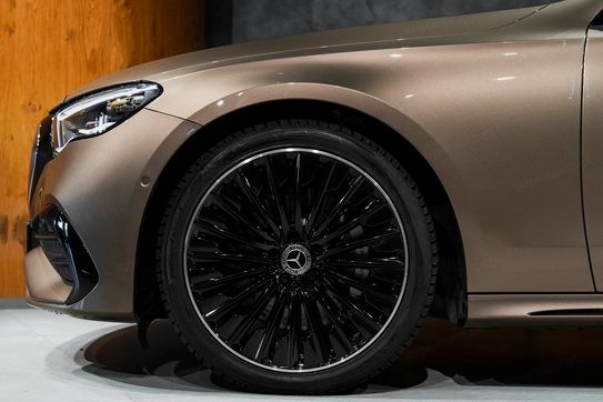 Mercedes Klasa E 220 d 4-Matic AMG