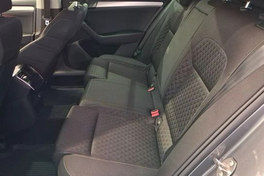 Skoda Superb 2.0 TDI Ambition DSG