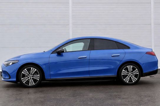 Mercedes CLA 180 Progressive