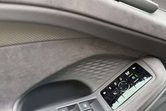 Audi A6 e-Hybrid quattro