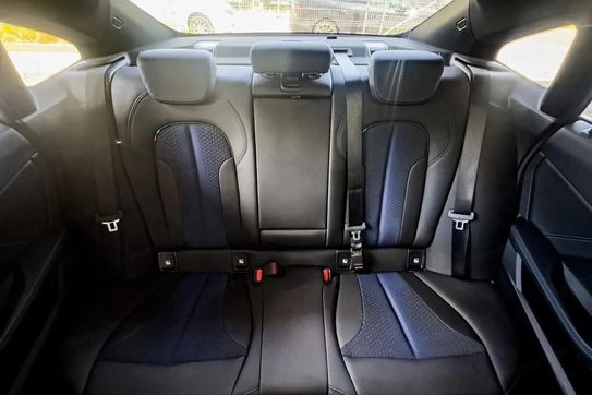 BMW Seria 2 Gran Coupe 220d M Sport