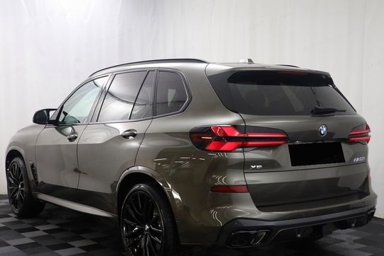 BMW X5 M60i xDrive