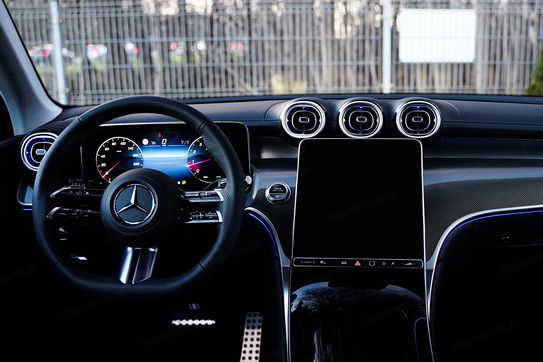 Mercedes GLC 200  4-Matic AMG Line