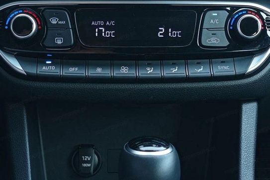 Hyundai i30 1.5 T-GDI 48V Smart DCT