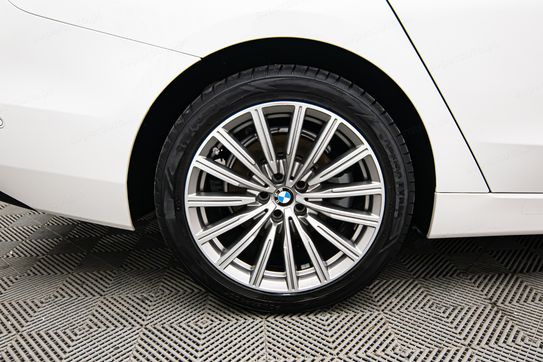 BMW Seria 6 Gran Turismo 620d Sport Line aut