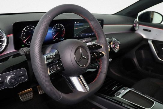 Mercedes Klasa A 220 4-Matic AMG Line