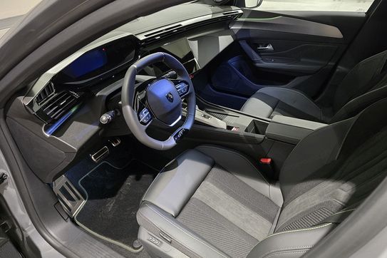 Peugeot 408 Puretech Mhev Gt S&S&E-DSC6