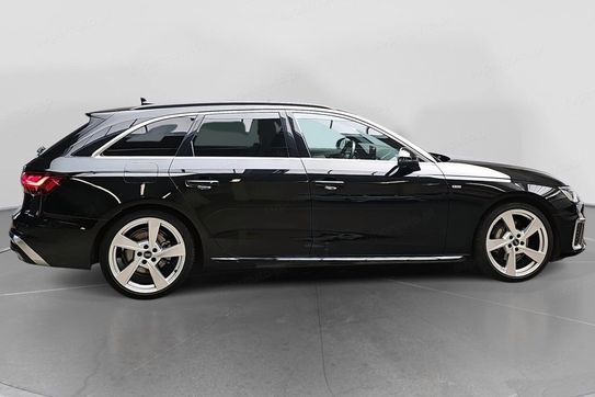 Audi A4 Avant 40 TFSI quattro S Line