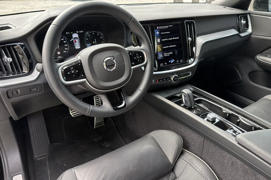Volvo S60 B5 B AWD R-Design