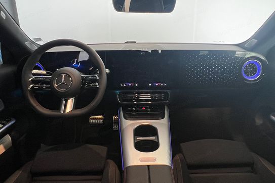 Mercedes CLA 200 AMG Line