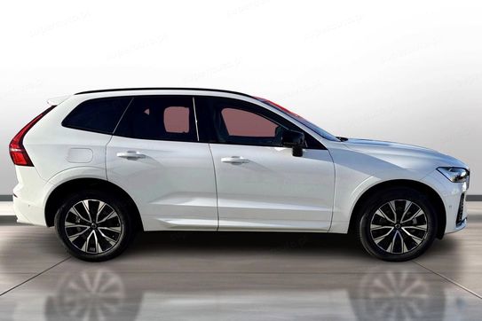 Volvo XC60 B5 B AWD Plus Dark