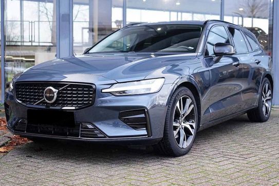 Volvo V60 B4 Plus Dark
