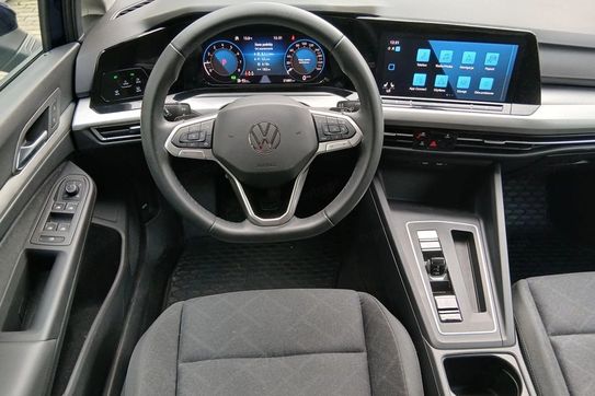 Volkswagen Golf VIII 1.5 eTSI EVO Life DSG