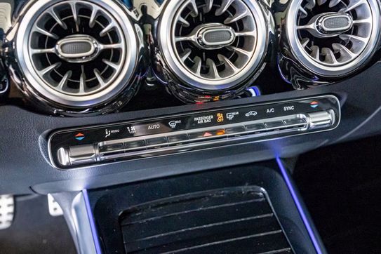 Mercedes GLA AMG  35 4-Matic