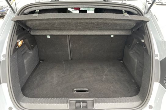 Renault Captur Techno 1.6 E-Tech Hybrid AT