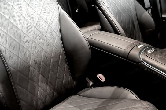 Mercedes E Klasa 200 4-Matic AMG