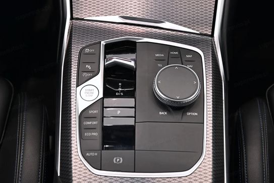 BMW Seria 3 330i xDrive M Sport aut