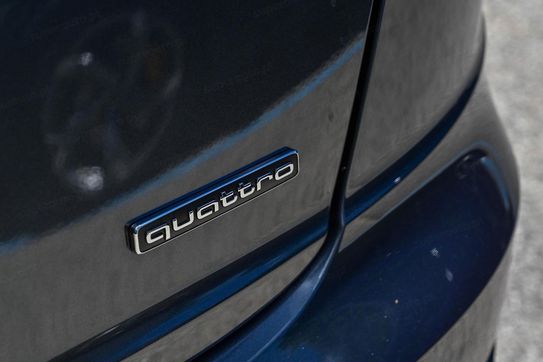 Audi Q8 TFSI e quattro S line
