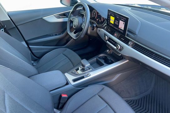 Audi A4 35 TFSI