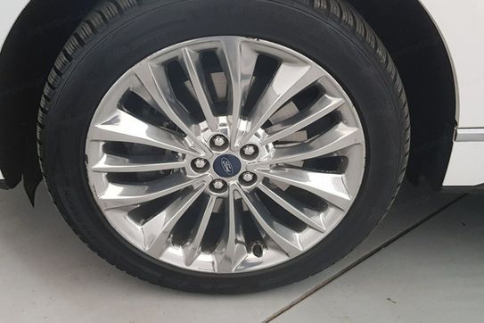 Ford EDGE 2.0 EcoBlue Twin-Turbo 4WD Vignale aut