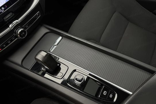 Volvo XC60 T6 Plug-In Hybrid AWD Inscription aut