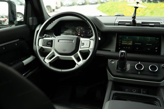 Land Rover Defender 110 Hardtop 3.0 D300 mHEV