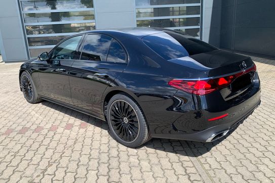 Mercedes Klasa E 220 d 4-Matic AMG