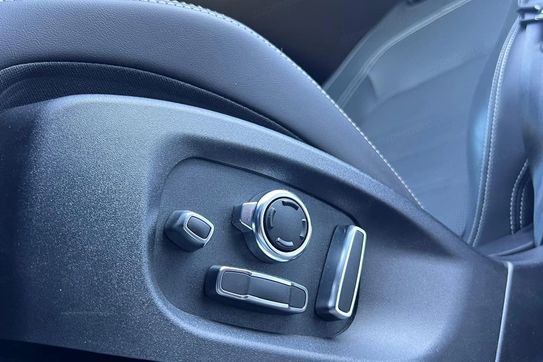 Jaguar E-Pace D200 AWD R-Dynamic HSE
