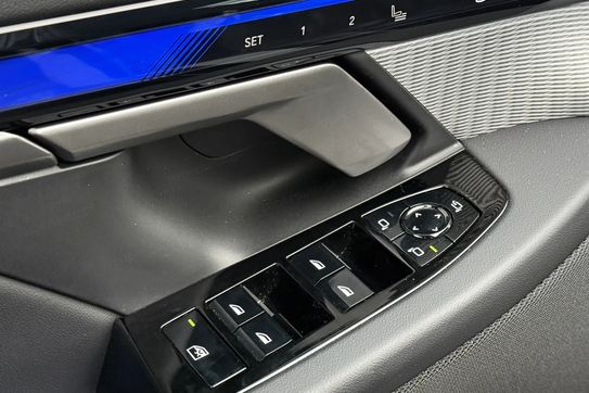BMW Seria 5 520d xDrive M Sport