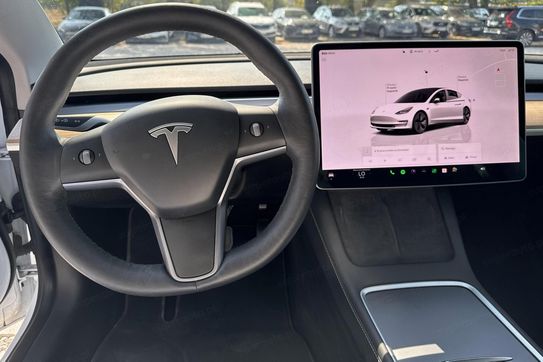 Tesla Model 3 Standard Range Plus