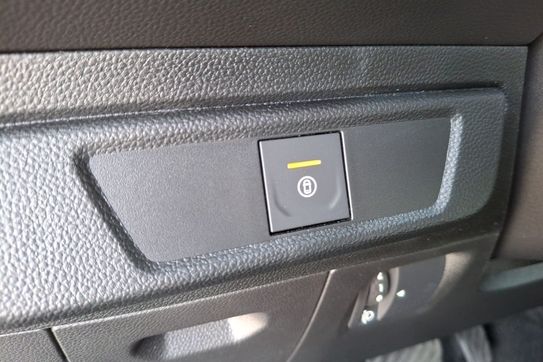 Dacia Jogger Extreme+ 1.6 Hybrid AT 7-miejsc