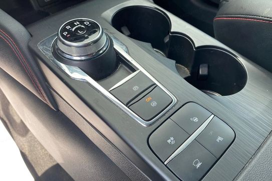Ford Kuga 2.5 FHEV FWD Titanium