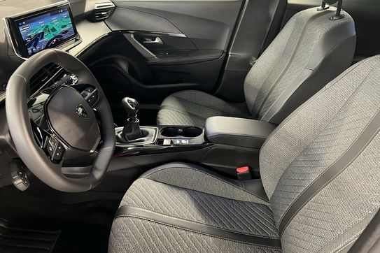 Peugeot 2008 ALLURE 1.2 PureTech