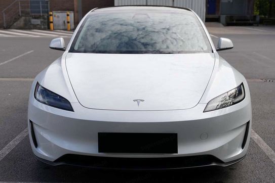 Tesla Model 3 Performance AWD