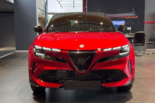 Alfa Romeo Junior Ibrida 1.2 Sprint